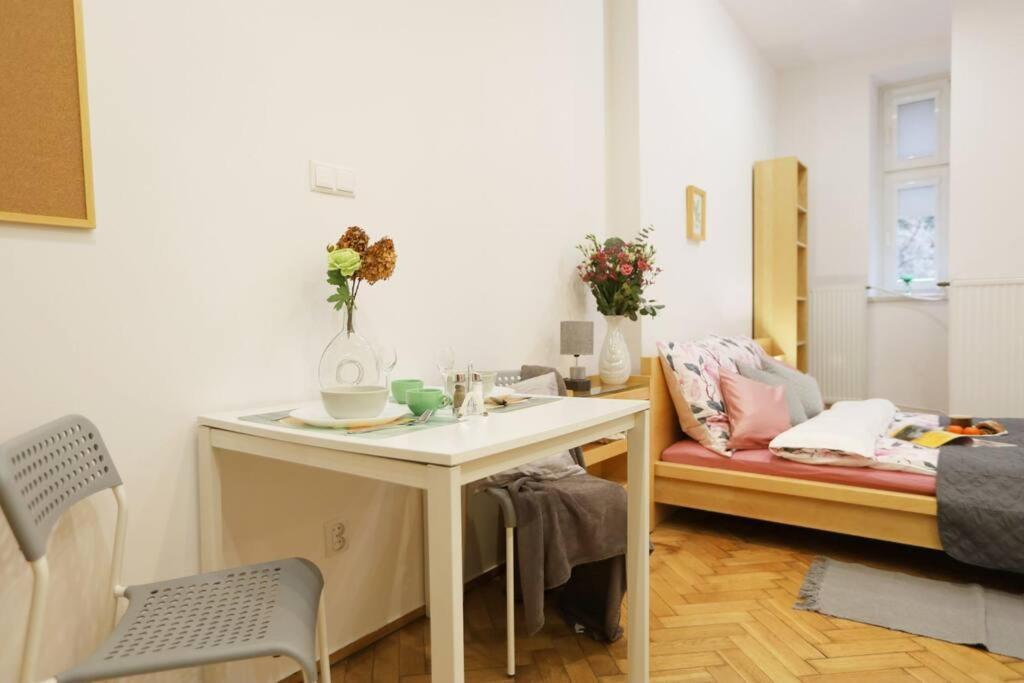 Batorego Cosy Apartment 2 Krakow Exterior photo